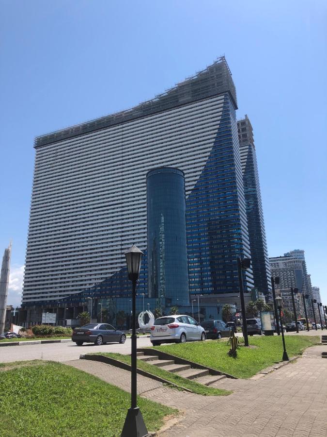 Apart Twin Lola Batumi Exterior foto